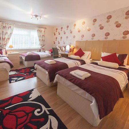 Wyngate Guest House Great Meols Esterno foto