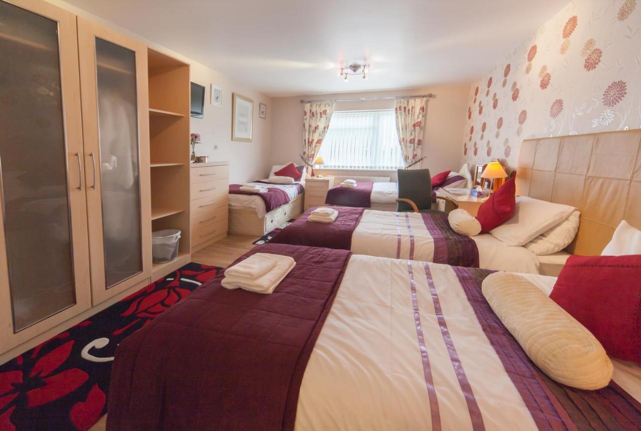 Wyngate Guest House Great Meols Esterno foto
