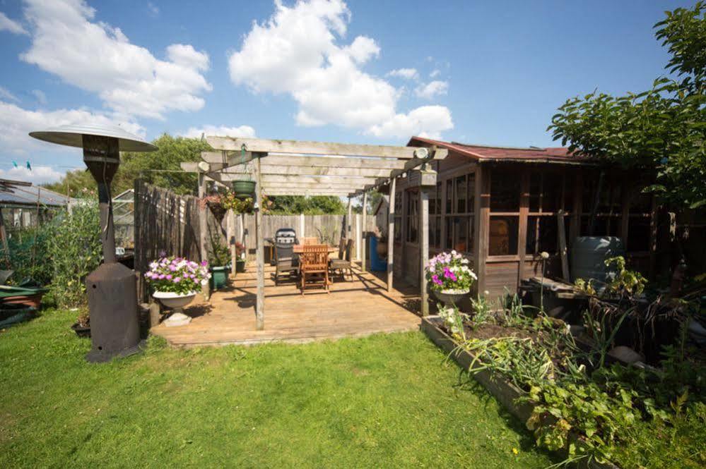 Wyngate Guest House Great Meols Esterno foto