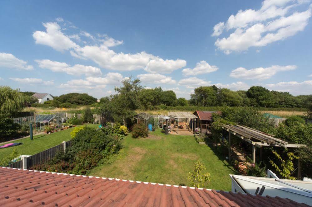 Wyngate Guest House Great Meols Esterno foto
