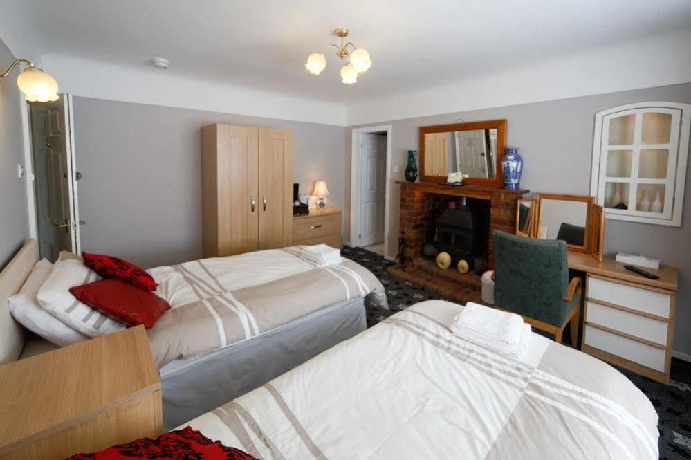Wyngate Guest House Great Meols Esterno foto